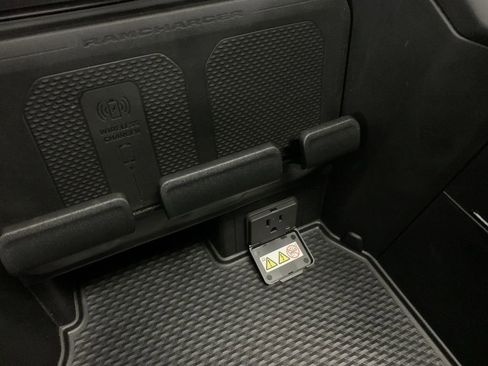 Used 2023 RAM 1500 Laramie AWD/4WD image 63