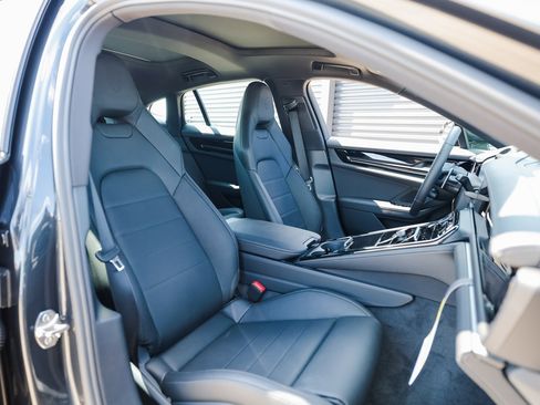 New 2026 Porsche Panamera 4 image 28