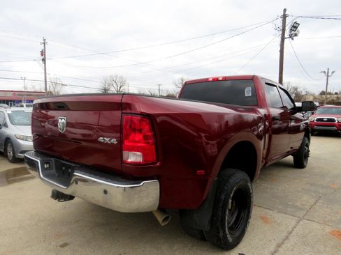 Used 2018 RAM 3500 Tradesman w/ Chrome Appearance Group image 39