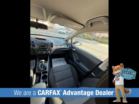 Used 2017 Kia Forte LX image 31
