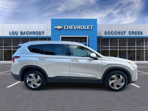 Used 2023 Hyundai Santa Fe SEL image 9