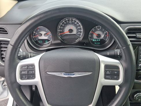 Used 2013 Chrysler 200 Limited w/ Sun/Sound Group image 19