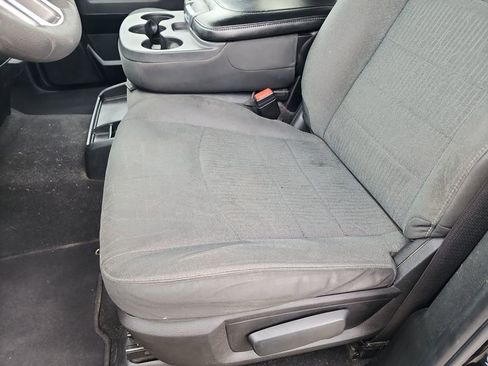 Used 2022 RAM 1500 Classic Warlock w/ Electronics Group AWD/4WD image 17