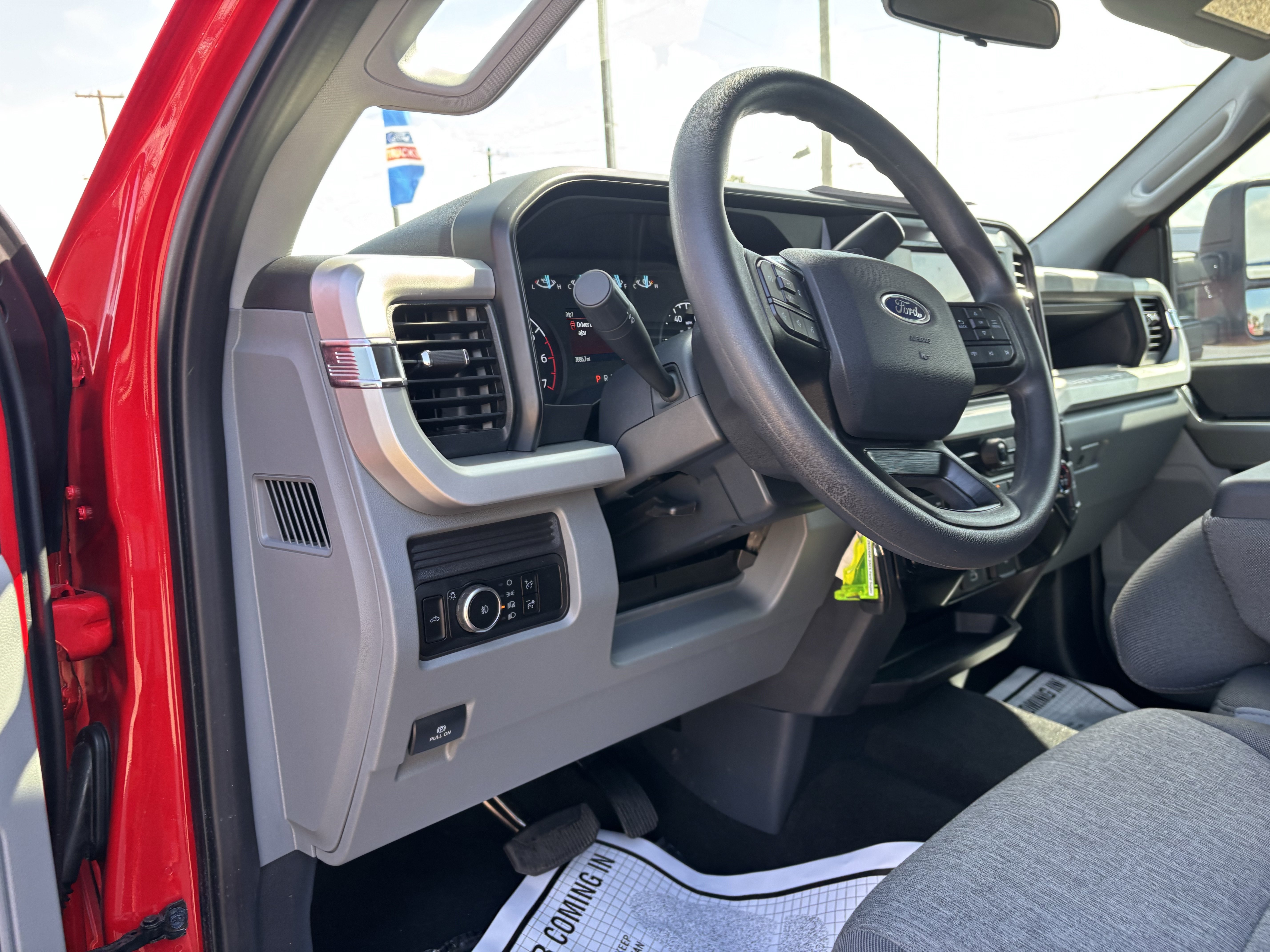 Certified 2025 Ford F350 XL w/ STX Appearance Package AWD/4WD image 12