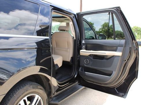 Used 2024 Ford Expedition Max Limited RWD image 56