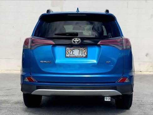 Used 2016 Toyota RAV4 SE FWD image 5