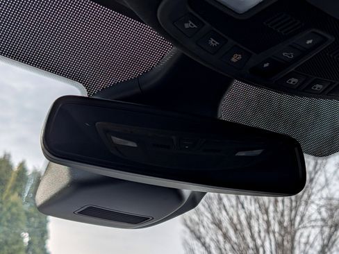 Used 2024 Ford Edge ST-Line image 24