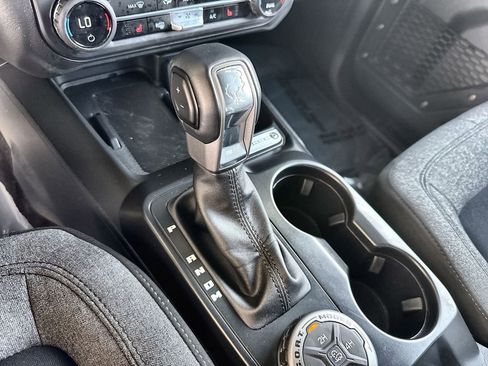 Used 2025 Ford Bronco Big Bend image 16