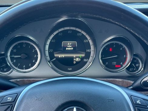 Used 2013 Mercedes-Benz E 350 BlueTEC Sedan image 19