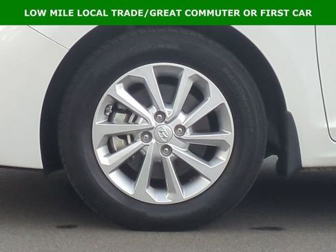 Used 2021 Hyundai Accent SEL image 19