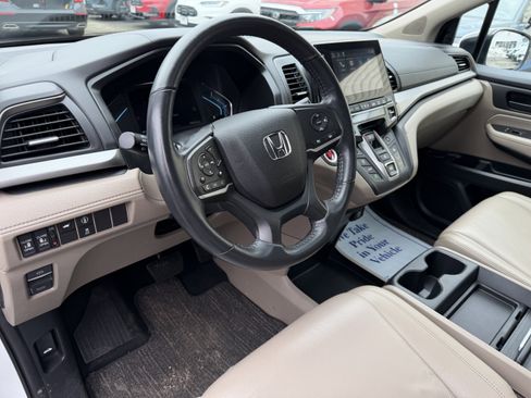 Certified 2022 Honda Odyssey EX-L image 13