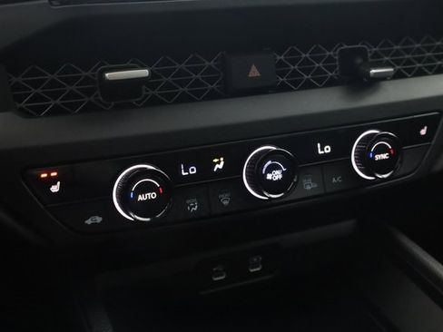 Used 2024 Honda Accord EX image 17