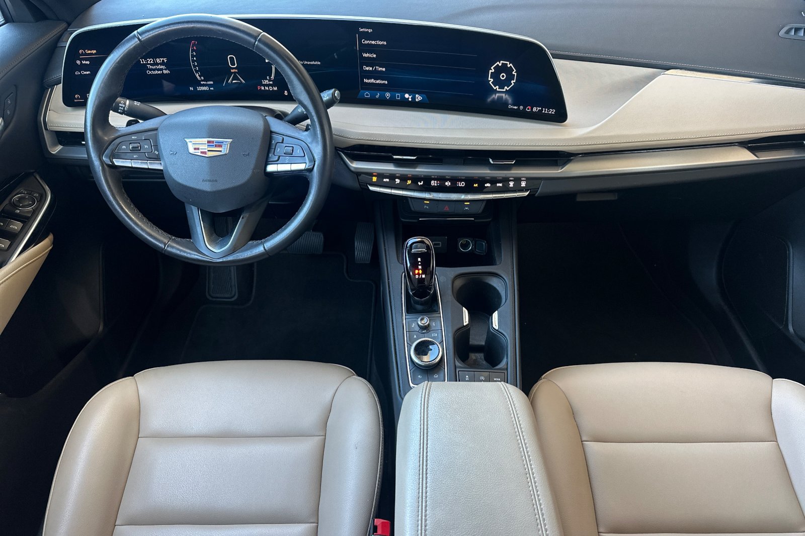 Used 2024 Cadillac XT4 Luxury FWD image 16
