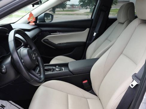 Used 2020 MAZDA MAZDA3 AWD Sedan w/ Select Package image 13