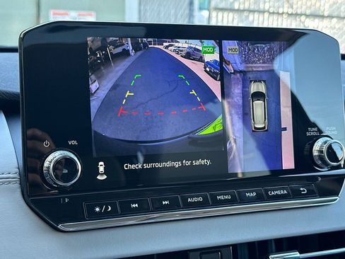 New 2025 Mitsubishi Outlander SEL image 18