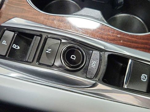 Used 2017 Acura TLX V6 w/ Technology Package image 22