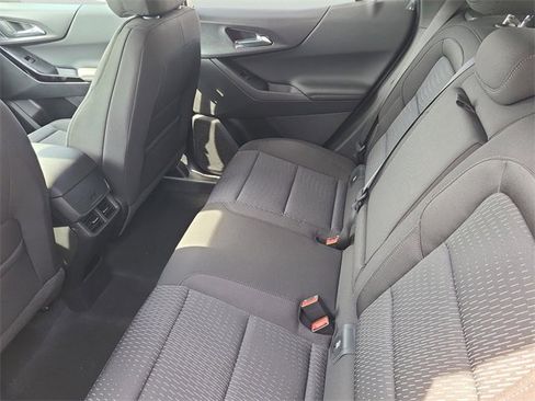 New 2026 Chevrolet Equinox LT image 7