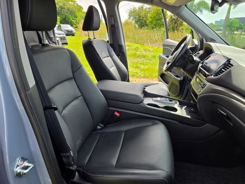 Used 2025 Honda Ridgeline RTL image 21