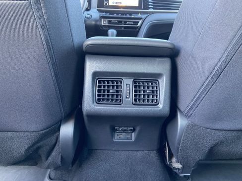 Used 2025 Toyota Camry LE image 46