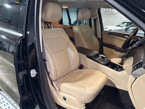 Used 2017 Mercedes-Benz GLS 450 4MATIC w/ Premium Package image 28