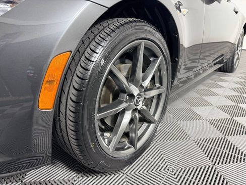 Used 2017 MAZDA MX-5 Miata RF Grand Touring image 10