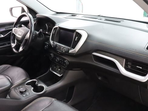 Used 2021 GMC Terrain SLT FWD image 29