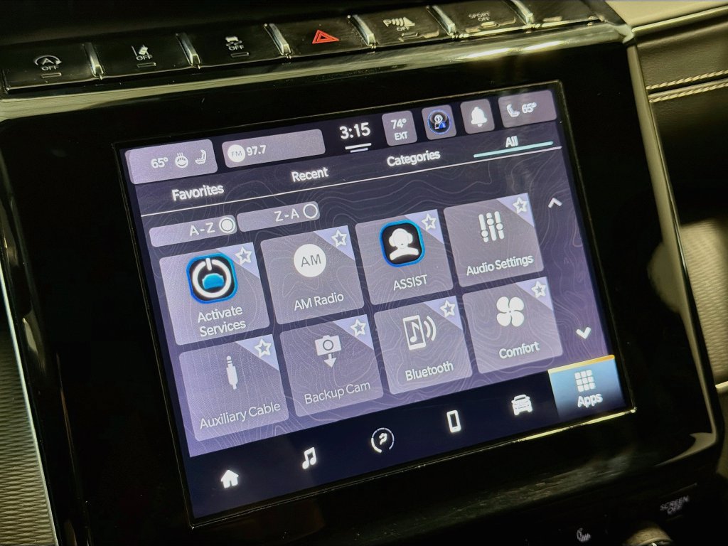 Used 2023 Jeep Grand Cherokee Altitude AWD/4WD image 16
