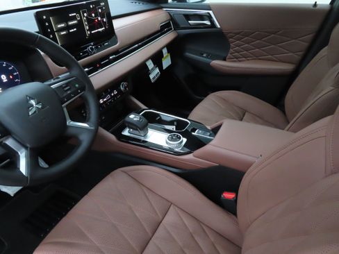 New 2026 Mitsubishi Outlander SEL FWD image 21