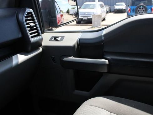 Used 2020 Ford F150 XLT w/ Equipment Group 302A Luxury AWD/4WD image 18