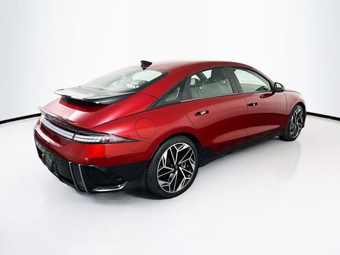 Used 2024 Hyundai Ioniq 6 SEL image 9