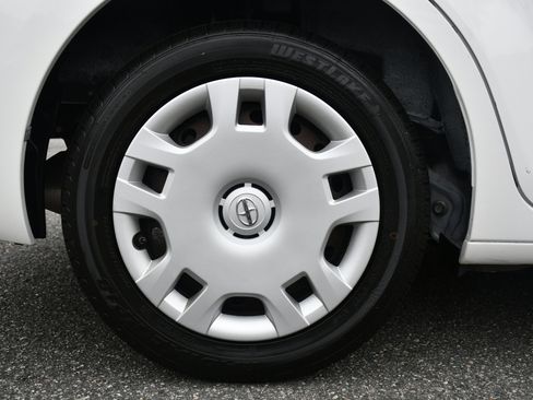 Used 2015 Scion xB image 21