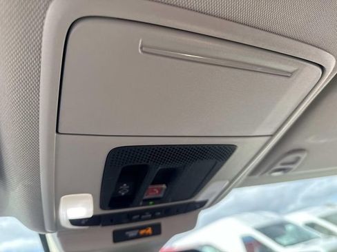 Used 2024 Honda Accord EX image 30