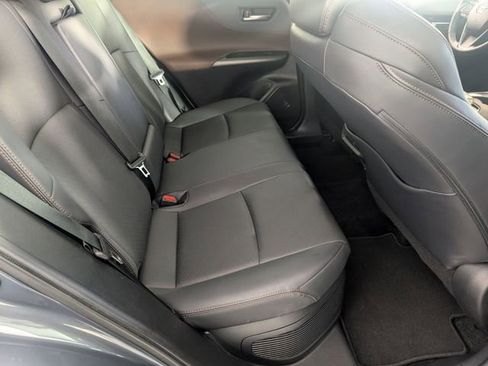 Used 2022 Toyota Venza Limited AWD/4WD image 29