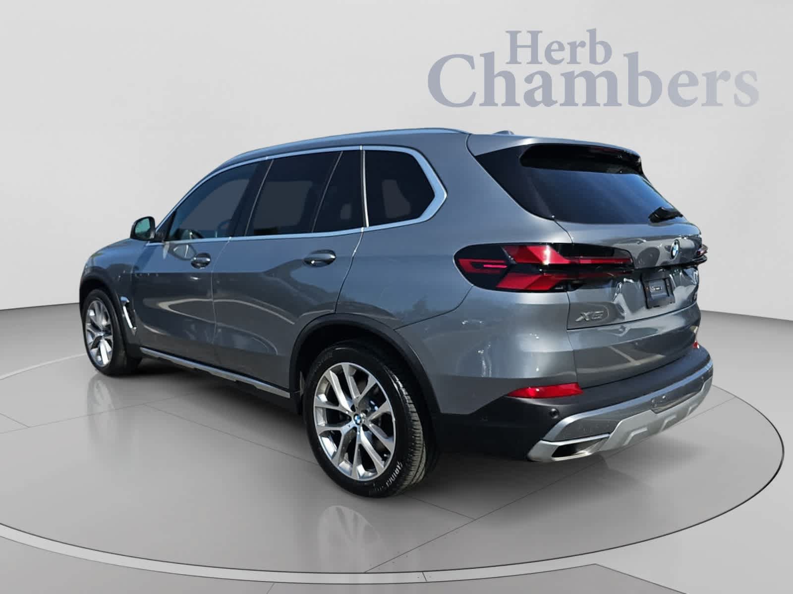 Used 2025 BMW X5 xDrive40i AWD/4WD image 12