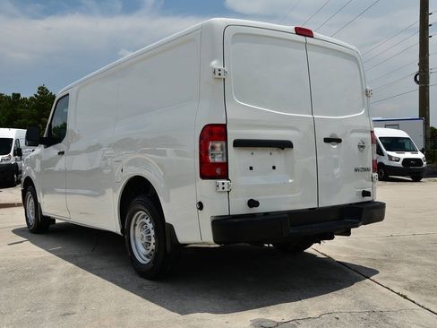 Used 2018 Nissan NV 2500 S RWD image 5