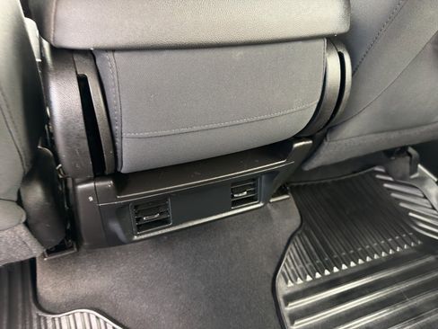 Used 2020 Chevrolet Silverado 1500 LT image 13