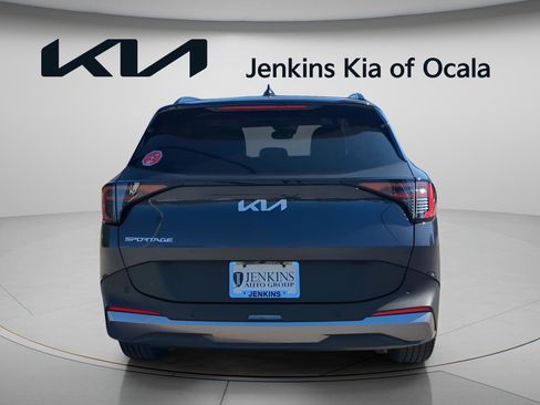 New 2026 Kia Sportage EX w/ EX Panorama Roof Package image 4