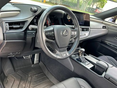 Used 2022 Lexus ES 350 F Sport w/ Accessory Package 2 FWD image 18