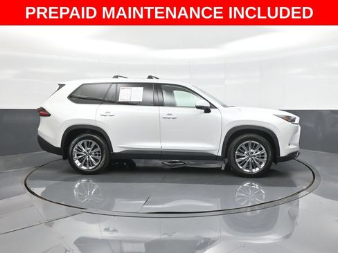 Certified 2026 Toyota Grand Highlander AWD image 8