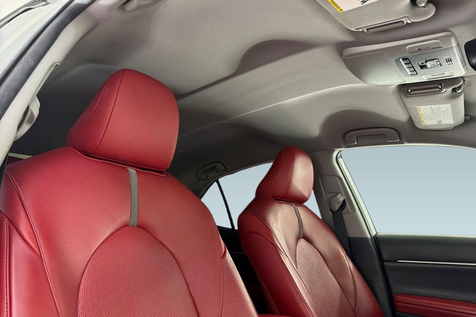 Used 2019 Toyota Camry XSE w/ Carpet Mat Package FWD image 24
