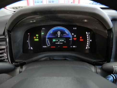 Certified 2025 Toyota Camry LE image 22