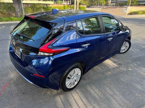 Used 2023 Nissan Leaf S FWD image 4
