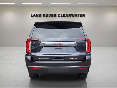 Used 2024 GMC Yukon XL AT4 w/ AT4 Premium Package AWD/4WD image 4