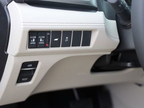 New 2026 Honda Odyssey EX-L image 19