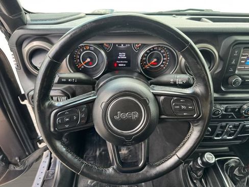 Used 2020 Jeep Gladiator Sport w/ Quick Order Package 23S AWD/4WD image 13
