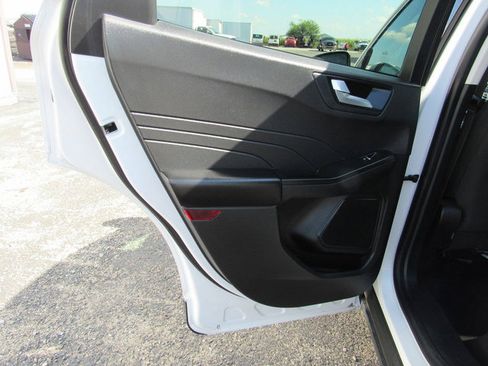 Used 2021 Ford Escape SE FWD image 21