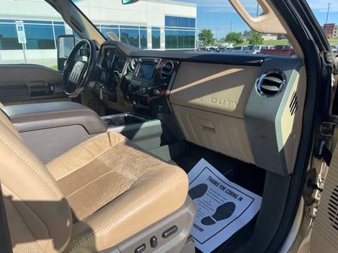 Used 2011 Ford F350 Lariat w/ FX4 Off Road Pkg AWD/4WD image 16