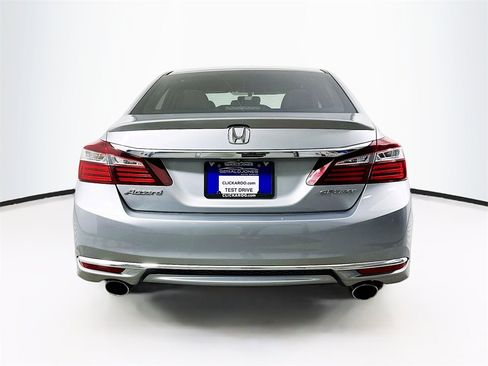 Used 2016 Honda Accord Sport image 15
