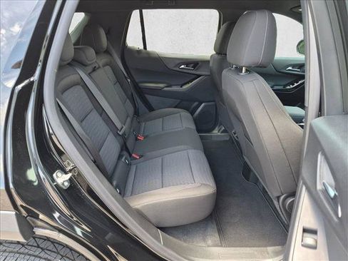 Used 2026 Chevrolet Equinox LT w/ Safety and Technology Package FWD image 20