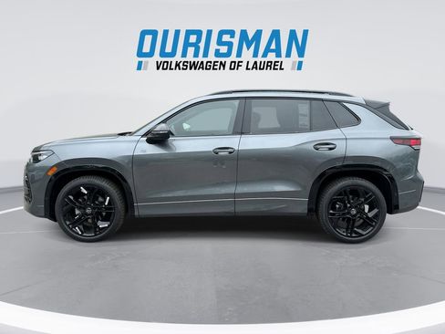 New 2026 Volkswagen Tiguan SE R-Line FWD image 5